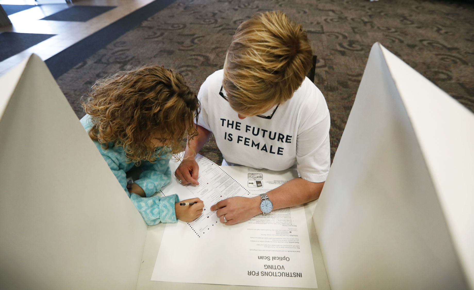 110816AP-Iowa-Votes-13